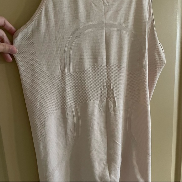Lululemon Swiftly Tech Strappy Tank in Butter Pink 10 - Picture 4 of 11